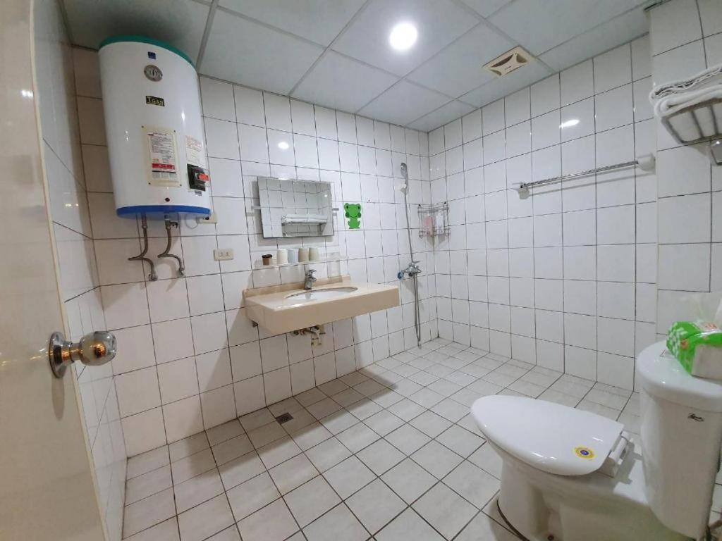 Ferienwohnung 旅fun逢甲 Taichung Exterior foto